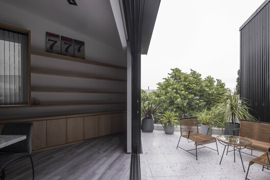 Oficinas en Villa Urquiza / Christian Silva arquitecto - Imagen 4 de 38