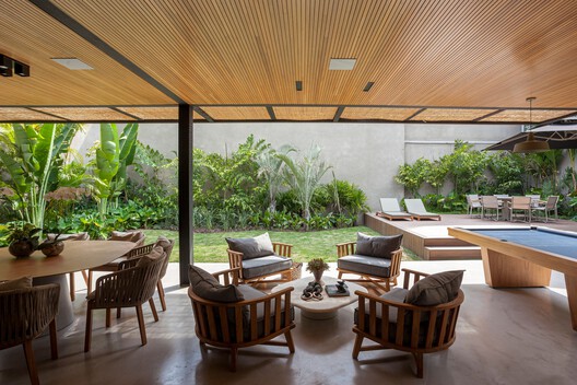 Residência VH / Sandra Sayeg Tranchesi Arquitetura Residência VH / Sandra Sayeg Tranchesi Arquitetura - Imagem 11 de 29