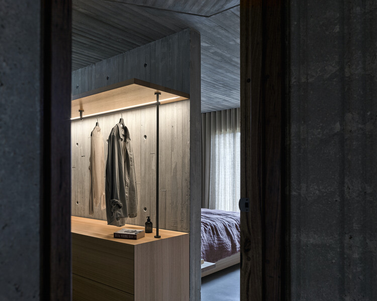 Casa Bolo / Alexander Symes Architect  - Imagem 25 de 46