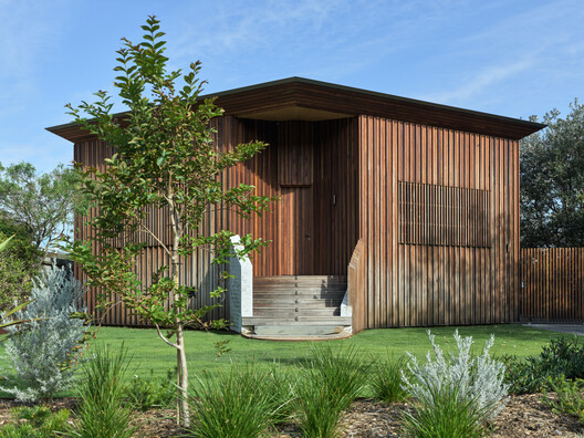 Cake House / Alexander Symes Architect  - Exterior Photography, Wood, Garden
