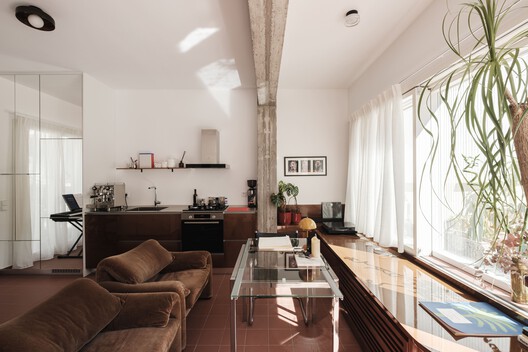 XT97 Modernist Housing / Lara Vartzioti - Image 11 of 24