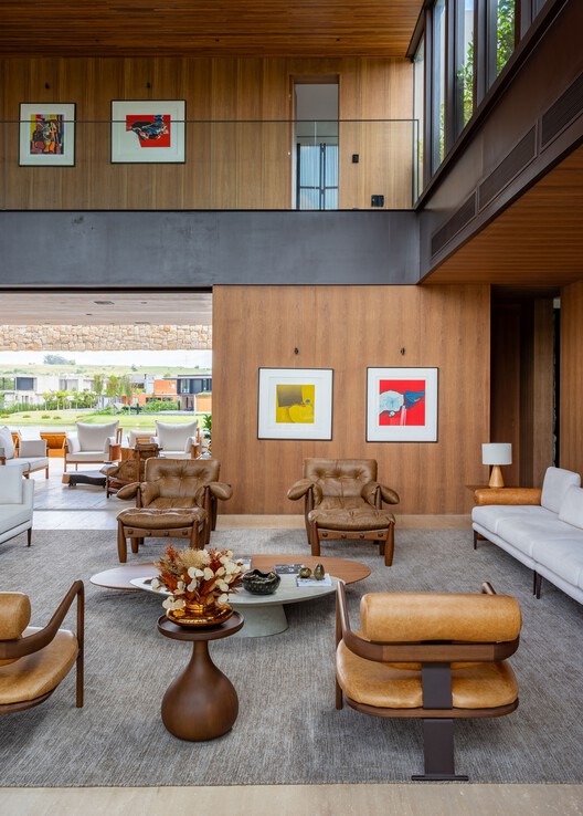 Residência à Beira do Lago / Alexandre Chaguri Arquitetura - Imagem 14 de 43