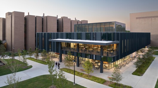 Retail, Auxiliary, and Dining (RAD) Center at the University of Houston / Perkins&Will - Exterior Photography, Facade, Glass