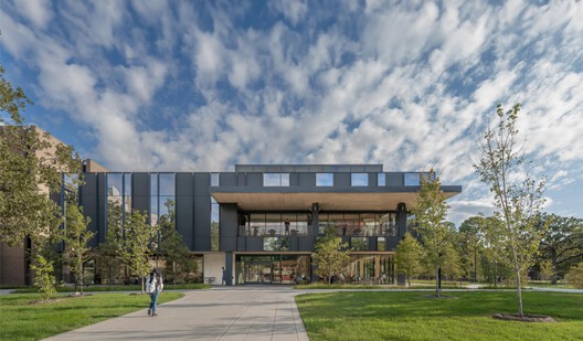 Retail, Auxiliary, and Dining (RAD) Center at the University of Houston / Perkins&Will - Image 6 of 20