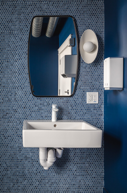 Astroscale US Headquarters / Neoera - Interior Photography, Bathroom, Sink