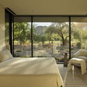 Desert Fairway Residence / Kendle Design Collaborative - Interior Photography, Houses, Bedroom, Bed, Chair