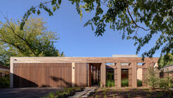 Hackett Gardens House / Ben Walker Architects