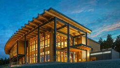 Rosebrook Lodge / Bull Stockwell Allen