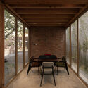 Casa de huéspedes Lei  / ARCHSTUDIO - Fotografía interior, Comedor, Madera, Ladrillo
