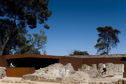 Touching the Past: When Architecture Becomes a Gesture of Continuity - Image 23 of 60
