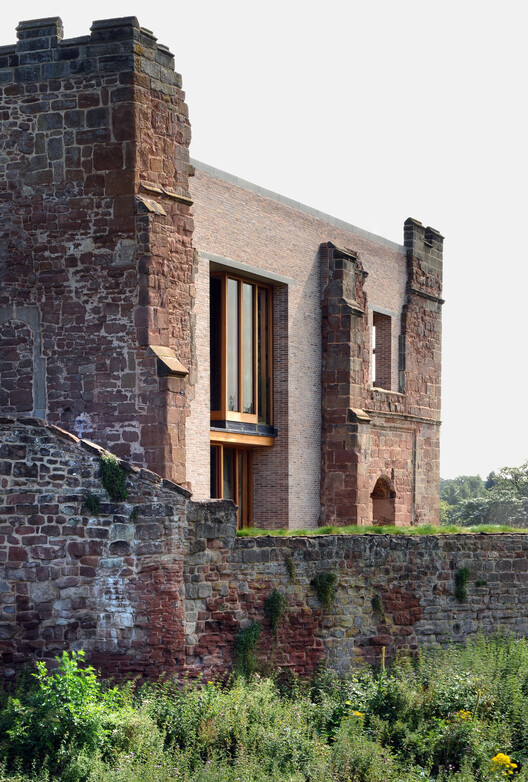 Touching the Past: When Architecture Becomes a Gesture of Continuity - Image 57 of 60