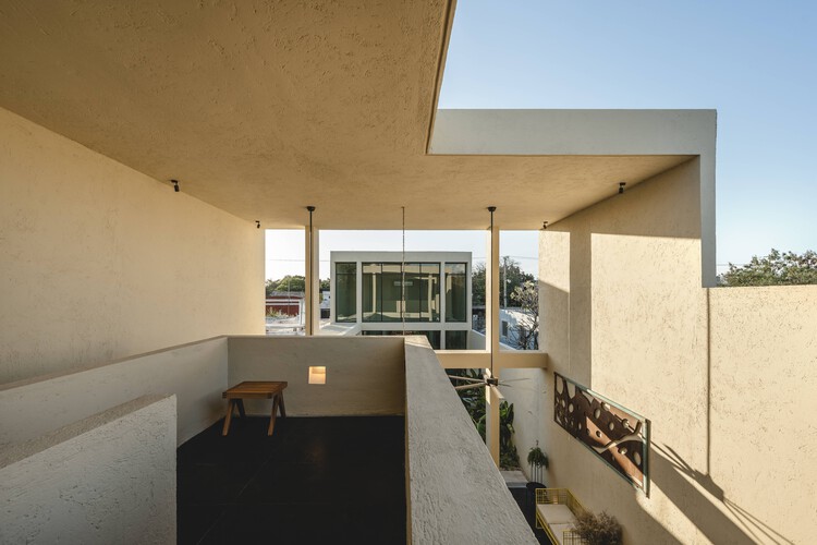 Casa Umbral / Taller Estilo Arquitectura - Más Imágenes