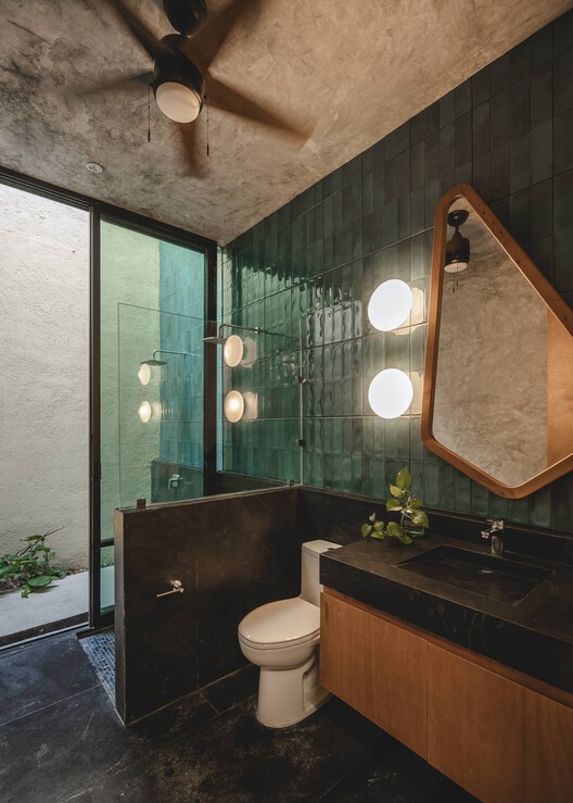 Casa Umbral / Taller Estilo Arquitectura - Fotografía interior, Baño, Iluminación, Tarjas, Vidrio