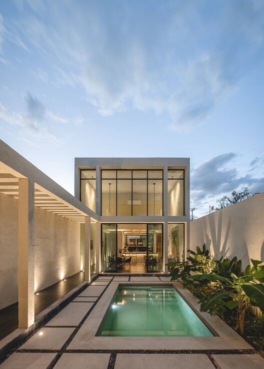 Casa Umbral / Taller Estilo Arquitectura - Imagen 9 de 32