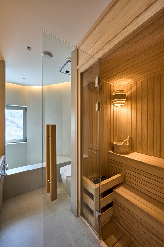 Nabi House / Todot Architects and Partners - Interior Photography, Bathroom, Wood, Lighting, Glass