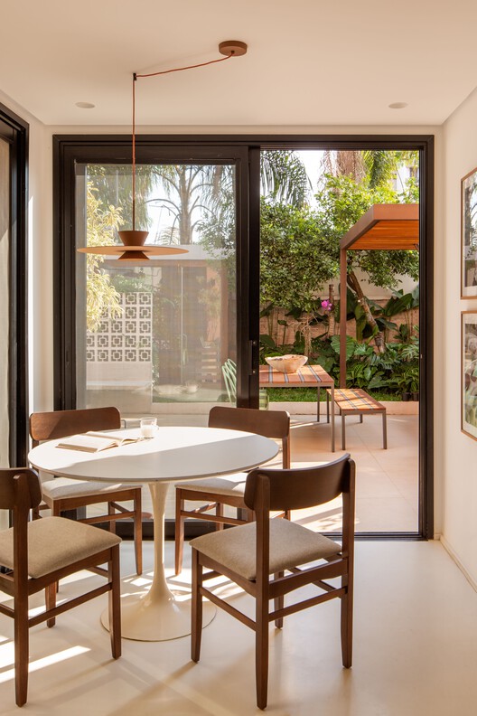 Casa FL / W.Arquitetura - Fotografia de Interiores, Sala de Jantar, Madeira, Mesa, Cadeira, Iluminação