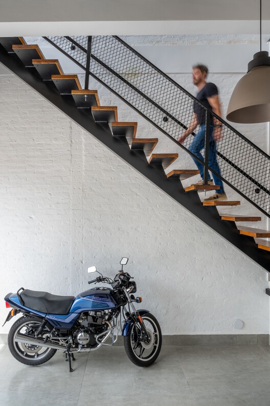 Casa Vila 499 / Vertentes Arquitetura - Fotografia de Interiores, Escada, Corrimão