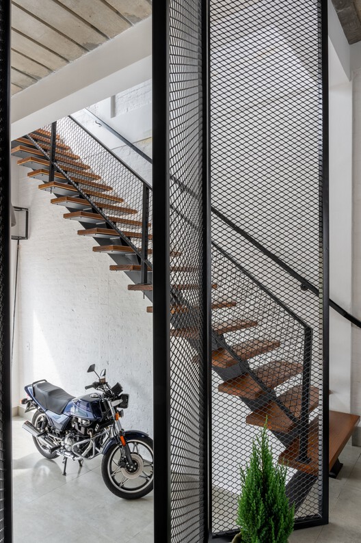 Casa Vila 499 / Vertentes Arquitetura - Fotografia de Interiores, Escada, Corrimão