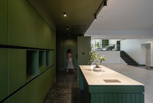 Miyan Residential Building / Pi architects - Interior Photography, Kitchen, Glass