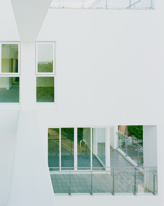 Apartment #1 / B+P Architects - Interior Photography, Stairs, Glass, Handrail
