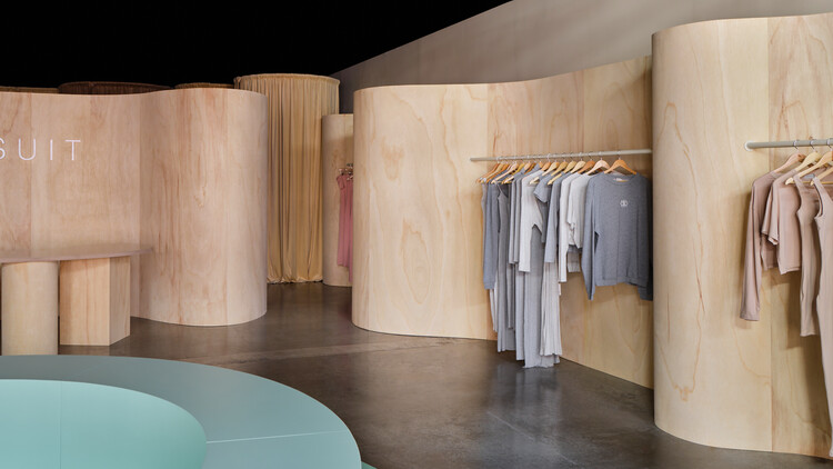 Loja Bumpsuit / Fox Fox Studio - Fotografia de Interiores, Armário