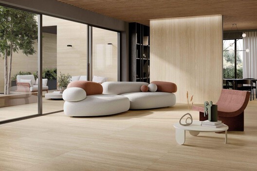 Entre la piedra y el diseño: 4 texturas y tonos que conectan con el entorno natural - Imagen 8 de 10