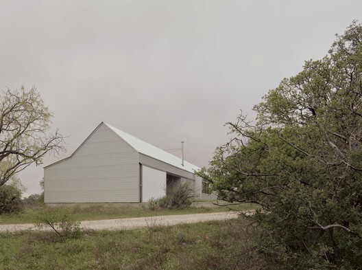 SHED/HOUSE / Side Angle Side - Image 10 of 22