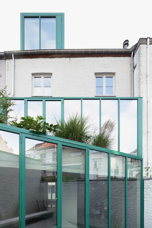 House WBVD / BASIL architecture - Exterior Photography, Glass, Handrail, Balcony