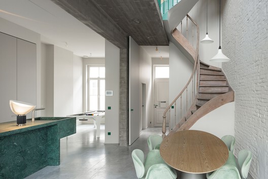 House WBVD / BASIL architecture - Interior Photography, Kitchen, Wood, Lighting, Chair