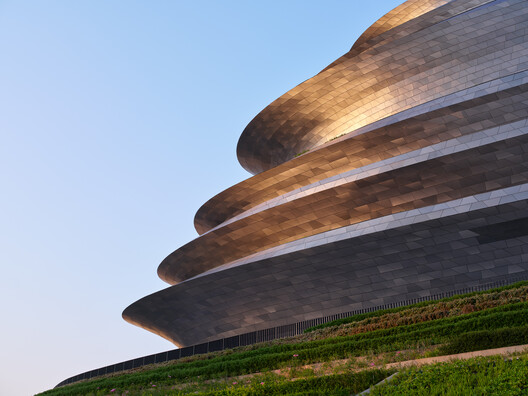 Zaha Hadid Architects Completes the Shenzhen Science & Technology Museum - Image 9 of 18