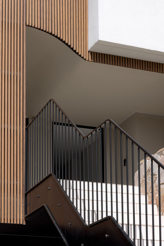 Flying Fox House / George Banks Architecture - Image 8 of 20