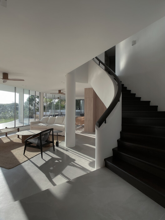 dP Apartment House / Tristan & Ju - Interior Photography, Stairs, Wood, Glass, Handrail