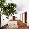 Estremoz 6 Casas / A+Architecture Studio - Fotografía exterior, Renovación, Escaleras