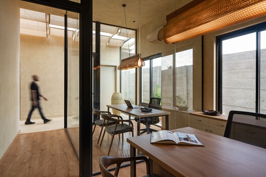 Office Elements of Nature / Source Architecture - Interior Photography, Dining room, Wood, Lighting, Table, Chair, Glass