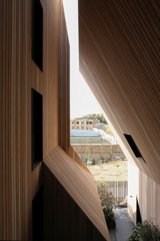 AnDo Residential Building / Next Office–Alireza Taghaboni - Image 9 of 18