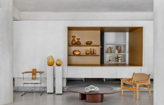 Tempo House / Studio Guilherme Garcia - Interior Photography, Wood, Lighting, Shelving, Chair
