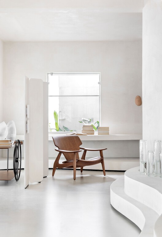 Tempo House / Studio Guilherme Garcia - Interior Photography, Wood, Chair, Lighting, Table
