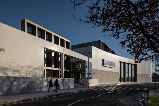 DeValera Library and Suil Gallery / Keith Williams Architects - Image 24 of 43