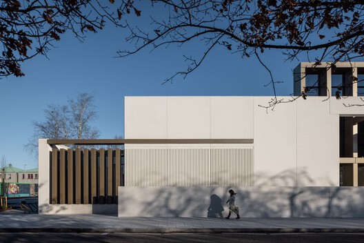 DeValera Library and Suil Gallery / Keith Williams Architects - Image 8 of 43