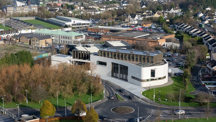 DeValera Library and Suil Gallery / Keith Williams Architects - Image 2 of 43