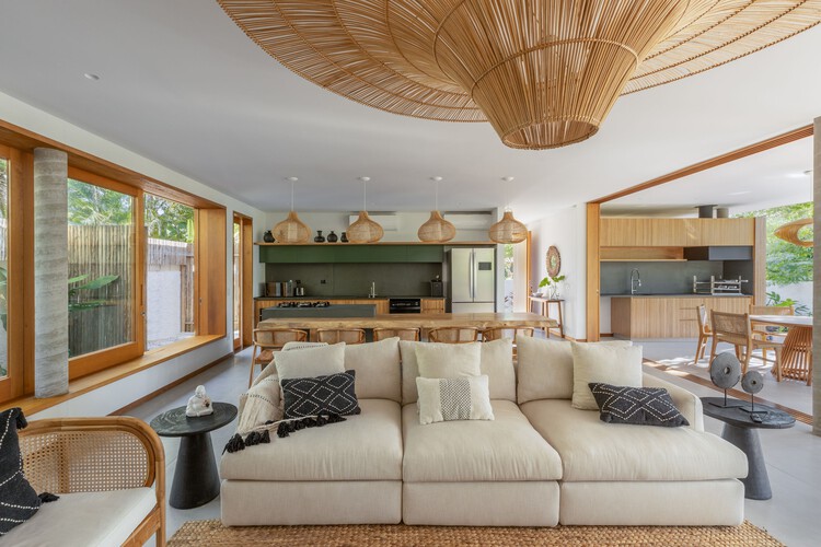 Residência FCAP2 / Pitta Arquitetura - Fotografia de Interiores, Sala de Estar, Sofá, Madeira, Mesa, Cadeira, Porta