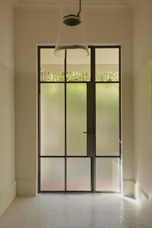 Malvern House / Studio Ceravolo - Interior Photography, Glass