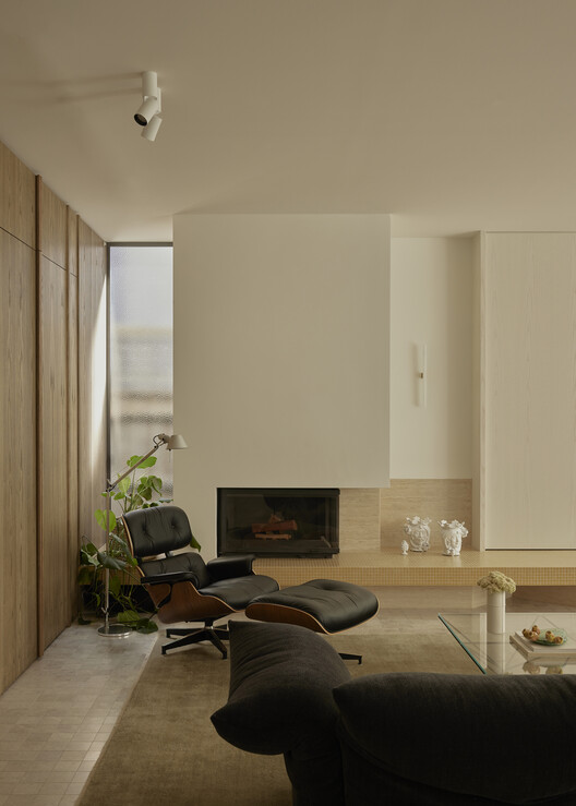 Malvern House / Studio Ceravolo - Interior Photography, Wood, Lighting, Chair