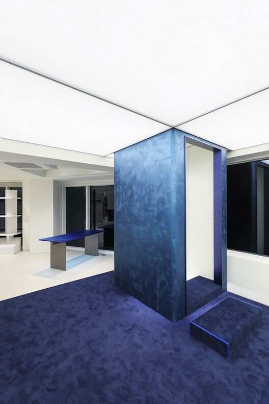 PAVONE / Design Studio Maoom - Interior Photography, Lighting, Glass