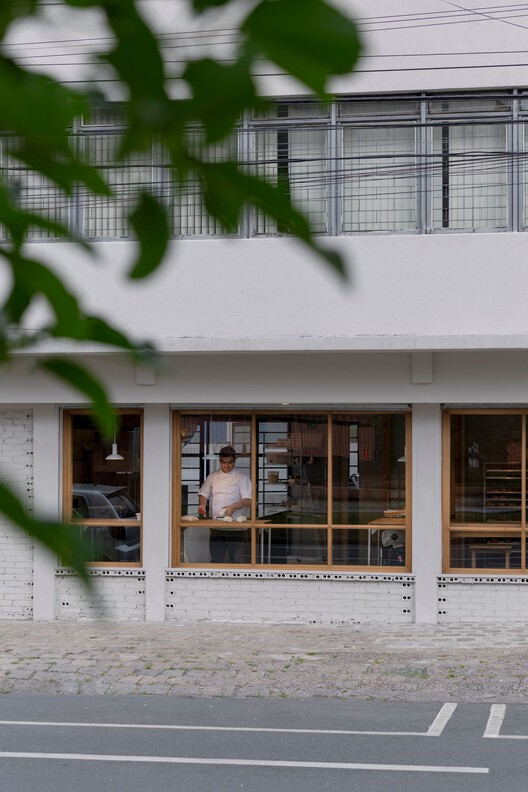 Taller de pan Sphair / Kenji Okabaiasse + Helio Dorta - Fotografía interior