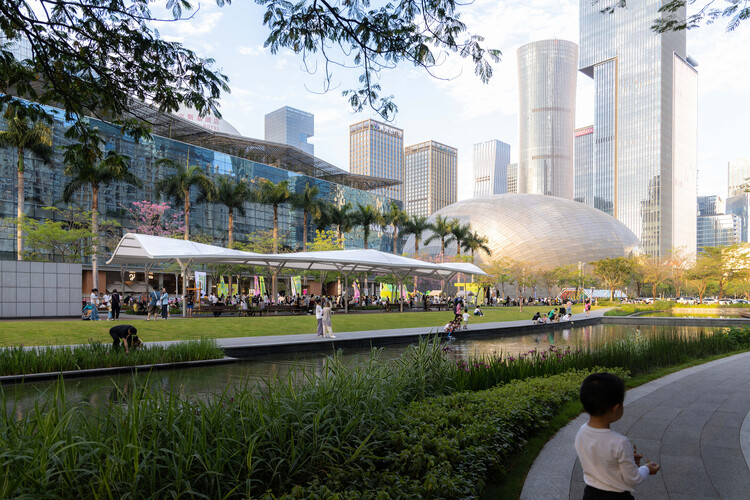 Reforma de Piscina Pública no Centro Comercial e Cultural de Nanshan Shenzhen / eLandscript Studio - Fotografia de Exterior, Urbano, Jardim