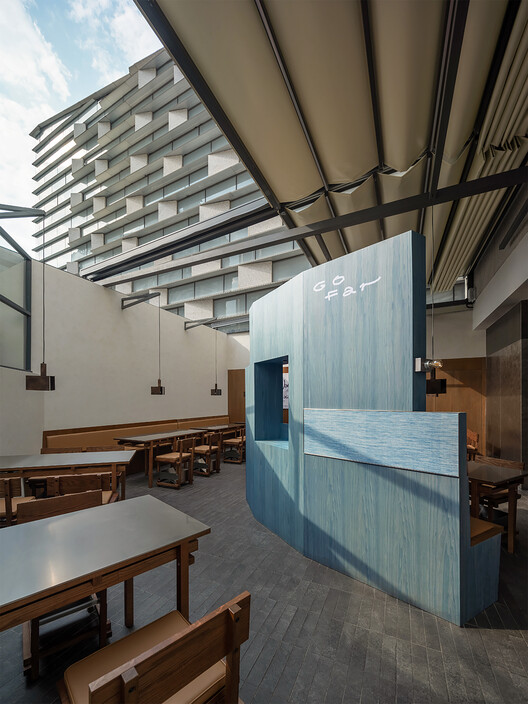 往遠Bistro / 衡建筑 - 室内图, 木头, 椅子
