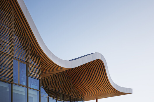 Event Hall L’Agora and Ernest Hemingway Media Library / Ateliers A+ - Image 17 of 25