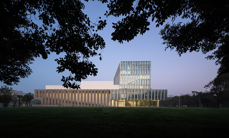 Yijia Building of Tongji University / TJAD Atelier L+ - Image 2 of 42