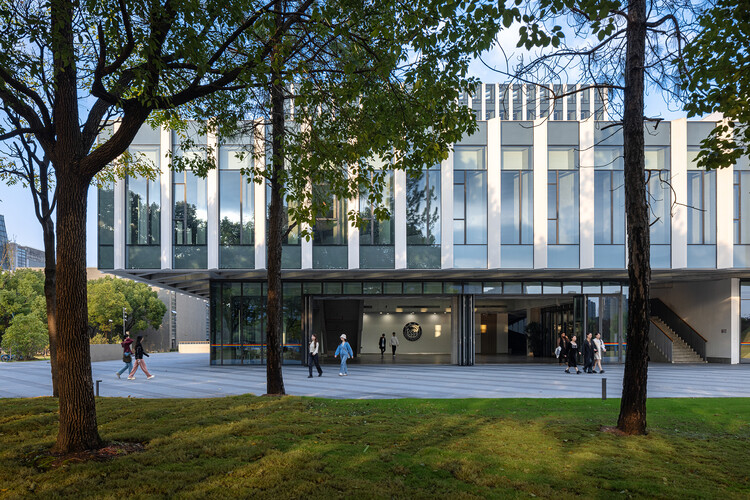 Yijia Building of Tongji University / TJAD Atelier L+ - Exterior Photography
